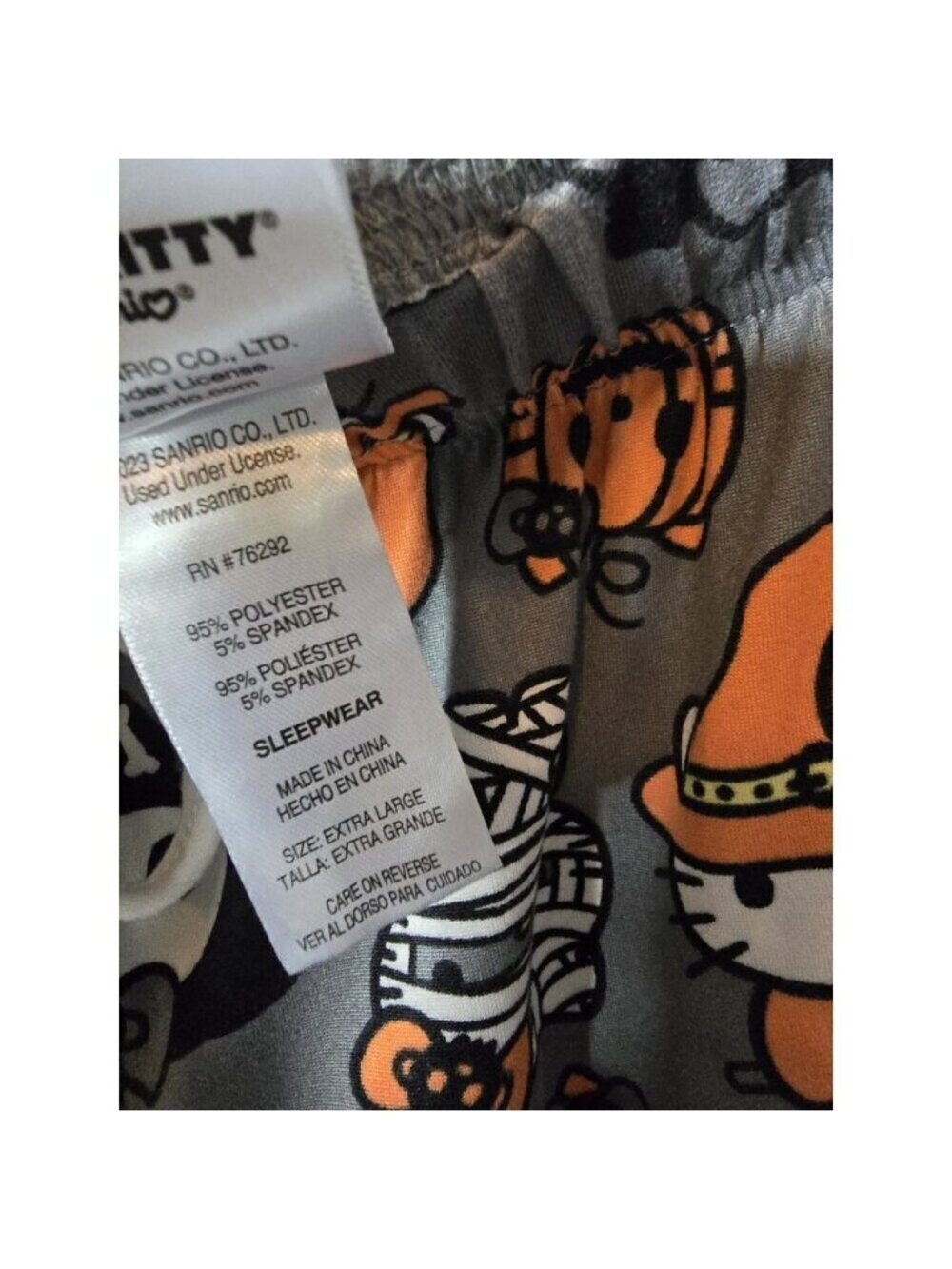 Hello Kitty Halloween Pajama Pants Witch Skeleton Mummy Pajama Jogger Pants XL - Picture 4 of 10
